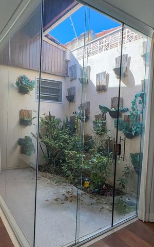 Casa para alugar com 233m², 3 quartos e 4 vagasSala
