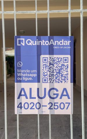 Casa para alugar com 233m², 3 quartos e 4 vagasFachada