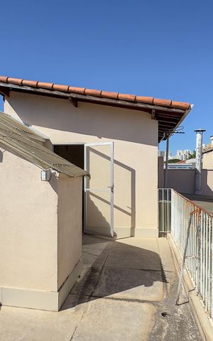 Casa para alugar com 233m², 3 quartos e 4 vagasÁrea de Serviço
