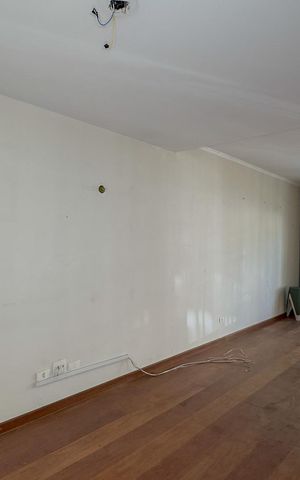 Casa para alugar com 233m², 3 quartos e 4 vagasSala