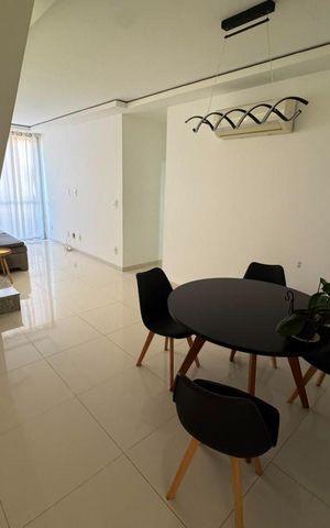 Apartamento à venda com 216m², 3 quartos e 4 vagas Apartamento à venda com 216m², 3 quartos e 4 vagasSala