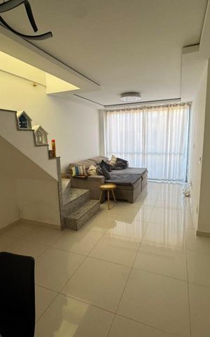 Apartamento à venda com 216m², 3 quartos e 4 vagas Apartamento à venda com 216m², 3 quartos e 4 vagasSala