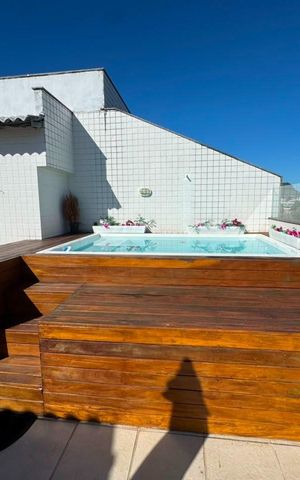 Apartamento à venda com 216m², 3 quartos e 4 vagas Apartamento à venda com 216m², 3 quartos e 4 vagasHidromassagem