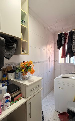Casa à venda com 316m², 3 quartos e 5 vagas Casa à venda com 316m², 3 quartos e 5 vagasLavanderia