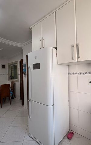 Casa à venda com 316m², 3 quartos e 5 vagas Casa à venda com 316m², 3 quartos e 5 vagasCozinha
