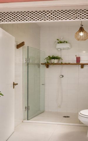 Casa para alugar com 100m², 4 quartos e 4 vagas Casa para alugar com 100m², 4 quartos e 4 vagasBanheiro 1