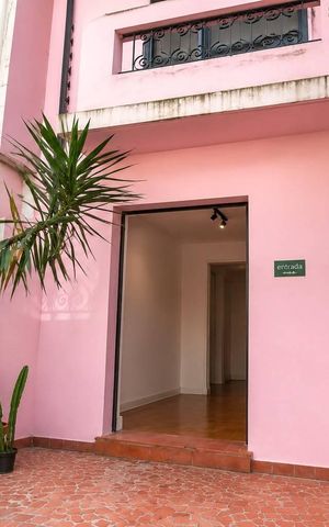 Casa para alugar com 100m², 4 quartos e 4 vagas Casa para alugar com 100m², 4 quartos e 4 vagasÁrea externa