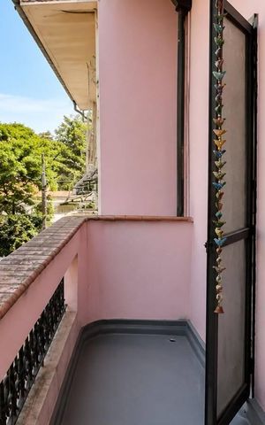 Casa para alugar com 100m², 4 quartos e 4 vagas Casa para alugar com 100m², 4 quartos e 4 vagasÁrea externa
