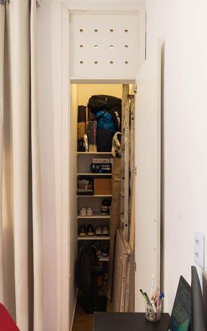 Apartamento à venda com 103m², 2 quartos e 1 vagaCloset Quarto 2