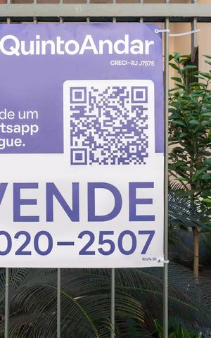 Apartamento à venda com 103m², 2 quartos e 1 vagaPlaquinha