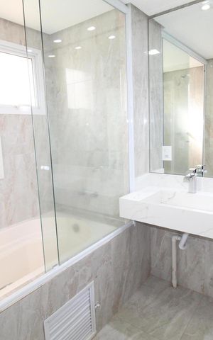 Apartamento para alugar com 125m², 4 quartos e 2 vagasBanheiro da Suíte