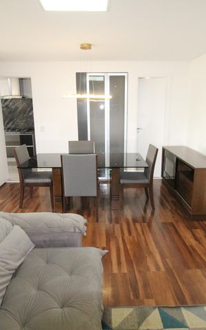 Apartamento para alugar com 125m², 4 quartos e 2 vagasSala