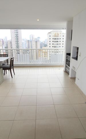 Apartamento para alugar com 125m², 4 quartos e 2 vagasSacada