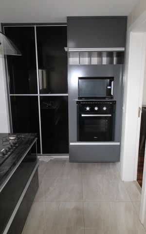 Apartamento para alugar com 125m², 4 quartos e 2 vagasCozinha