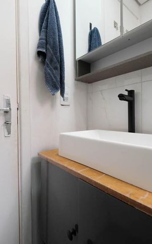 Casa de condomínio à venda com 88m², 2 quartos e 1 vagaBanheiro social