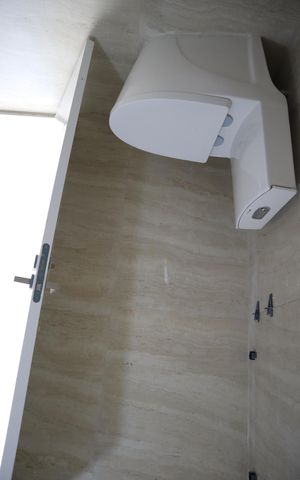 Casa à venda com 250m², 4 quartos e 1 vagaBANHEIRO 3