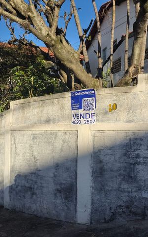 Casa à venda com 219m², 3 quartos e 2 vagasPlaca 
