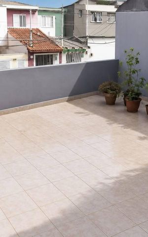 Casa para alugar com 150m², 2 quartos e 3 vagas Casa para alugar com 150m², 2 quartos e 3 vagasÁrea externa