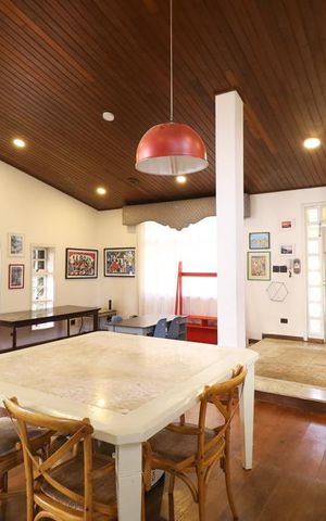 Casa de condomínio para alugar com 780m², 3 quartos e 3 vagas