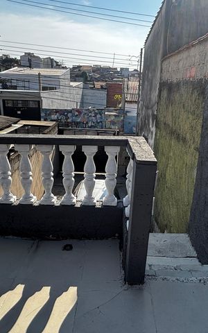 Casa à venda com 240m², 3 quartos e 2 vagas Casa à venda com 240m², 3 quartos e 2 vagasCasa 2 - Quintal