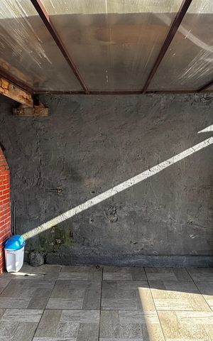 Casa à venda com 240m², 3 quartos e 2 vagas Casa à venda com 240m², 3 quartos e 2 vagasGaragem