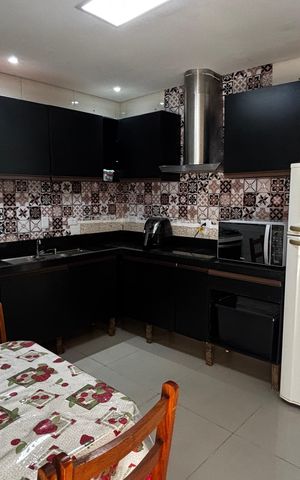 Casa à venda com 240m², 3 quartos e 2 vagas Casa à venda com 240m², 3 quartos e 2 vagasCasa 1 - Cozinha