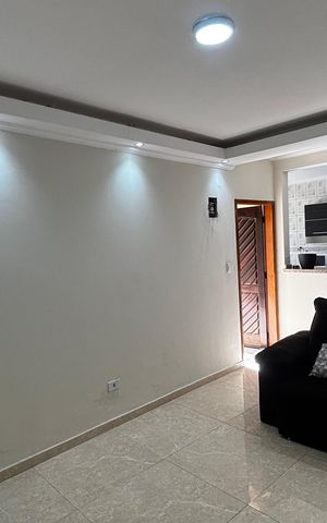Casa à venda com 240m², 3 quartos e 2 vagas Casa à venda com 240m², 3 quartos e 2 vagasCasa 2 - Sala
