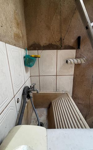 Casa à venda com 240m², 3 quartos e 2 vagas Casa à venda com 240m², 3 quartos e 2 vagasCasa 2 - Area de Serviço