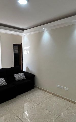 Casa à venda com 240m², 3 quartos e 2 vagas Casa à venda com 240m², 3 quartos e 2 vagasCasa 2 - Sala
