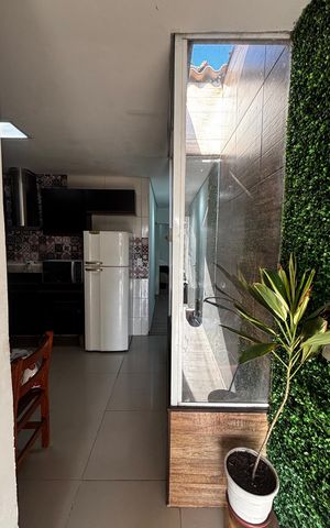 Casa à venda com 240m², 3 quartos e 2 vagas Casa à venda com 240m², 3 quartos e 2 vagasCasa 1 - Cozinha