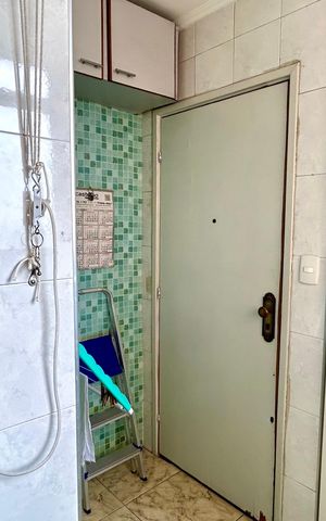 Apartamento para alugar com 75m², 2 quartos e 1 vaga Apartamento para alugar com 75m², 2 quartos e 1 vagaÁrea de Serviço