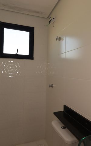 Apartamento à venda com 88m², 2 quartos e 2 vagasBanheiro da Suíte