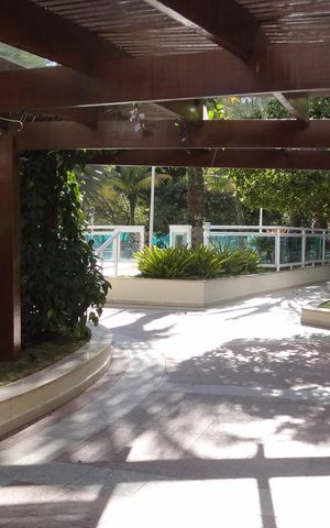 Apartamento para alugar com 256m², 3 quartos e 3 vagasÁrea externa