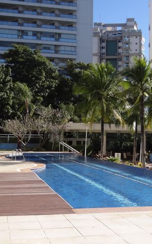 Apartamento para alugar com 256m², 3 quartos e 3 vagasÁrea comum - Piscina