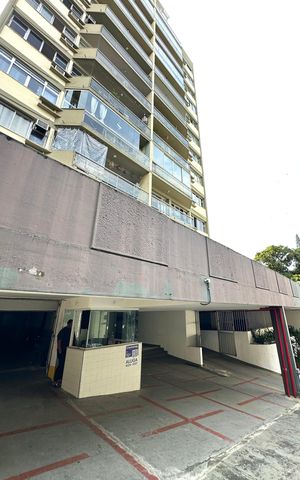Apartamento à venda com 93m², 3 quartos e 1 vaga Apartamento à venda com 93m², 3 quartos e 1 vagaFachada