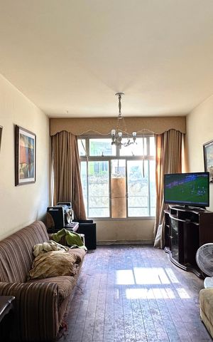Apartamento à venda com 93m², 3 quartos e 1 vaga Apartamento à venda com 93m², 3 quartos e 1 vagaSala