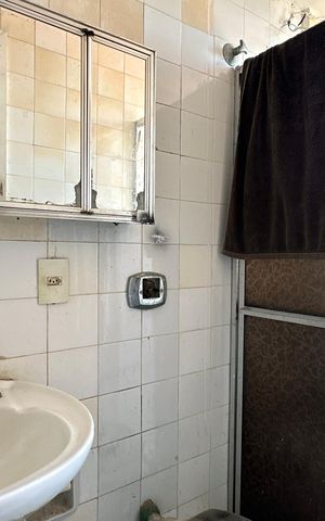 Apartamento à venda com 93m², 3 quartos e 1 vaga Apartamento à venda com 93m², 3 quartos e 1 vagaBanheiro da suíte