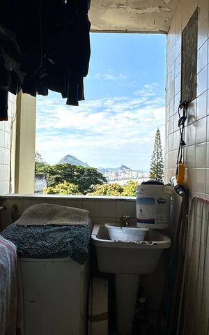 Apartamento à venda com 93m², 3 quartos e 1 vaga Apartamento à venda com 93m², 3 quartos e 1 vagaÁrea de serviço