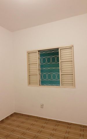 Casa para alugar com 270m², 2 quartos e 1 vagaQuarto 2