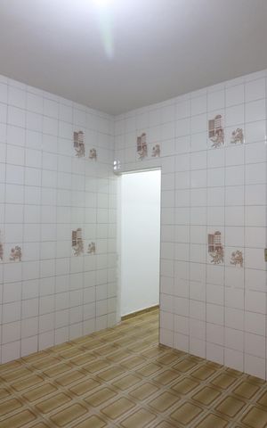 Casa para alugar com 270m², 2 quartos e 1 vagaCozinha 