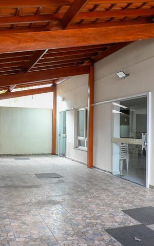 Apartamento à venda com 48m², 2 quartos e 1 vaga Apartamento à venda com 48m², 2 quartos e 1 vagaÁrea comum