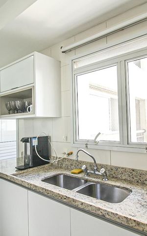 Apartamento para alugar com 130m², 3 quartos e 2 vagasCozinha