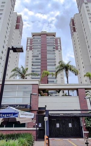 Apartamento para alugar com 130m², 3 quartos e 2 vagasFachada e portaria