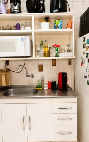 Apartamento à venda com 100m², 2 quartos e sem vaga Apartamento à venda com 100m², 2 quartos e sem vagaCozinha