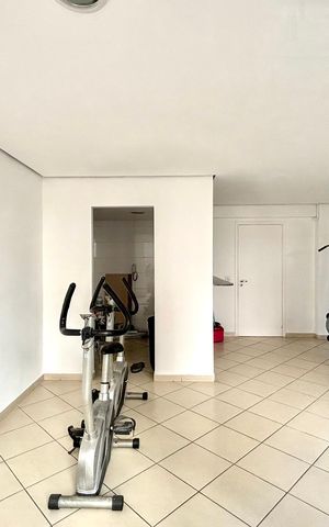 Apartamento à venda com 52m², 2 quartos e 1 vaga Apartamento à venda com 52m², 2 quartos e 1 vagaAcademia