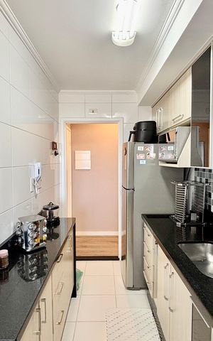 Apartamento à venda com 52m², 2 quartos e 1 vaga Apartamento à venda com 52m², 2 quartos e 1 vagaCozinha