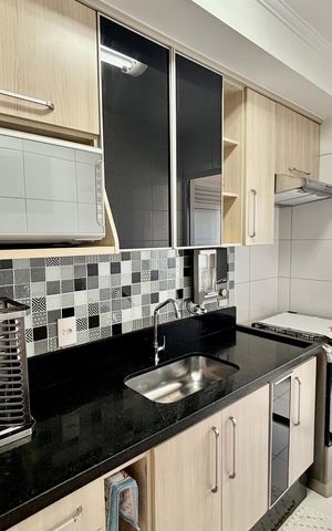 Apartamento à venda com 52m², 2 quartos e 1 vaga Apartamento à venda com 52m², 2 quartos e 1 vagaCozinha