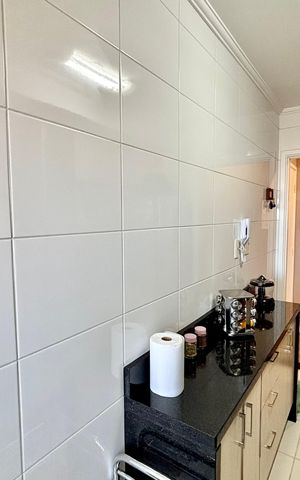 Apartamento à venda com 52m², 2 quartos e 1 vaga Apartamento à venda com 52m², 2 quartos e 1 vagaCozinha