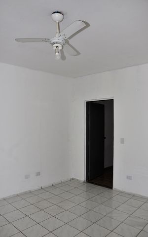 Casa para alugar com 240m², 2 quartos e sem vagaDetalhe - Sala