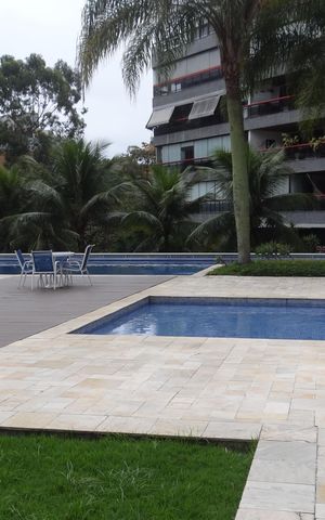 Apartamento para alugar com 110m², 2 quartos e 2 vagasÁrea comum - Piscina